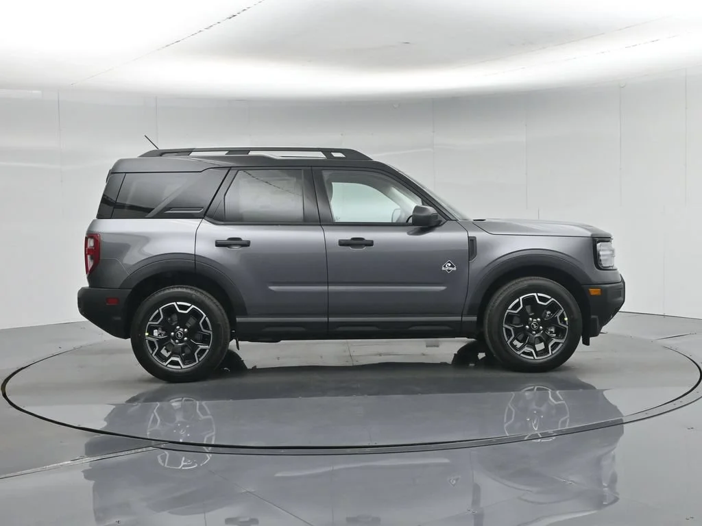 New 2026 Gray Ford Outer Banks image 24