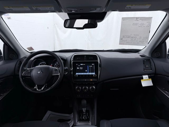 2025 Mitsubishi Outlander Sport SE - Photo 41
