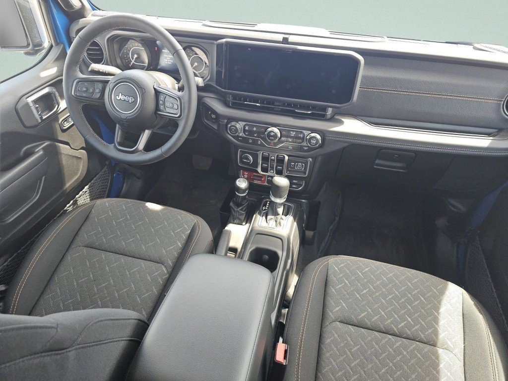 Used 2025 Hydro Blue Pearlcoat Jeep Mojave image 29