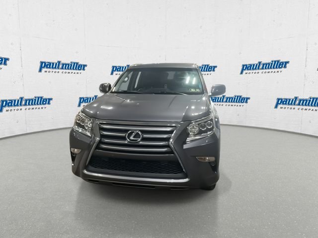 Used 2016 Gray Pearl Lexus 460 image 3