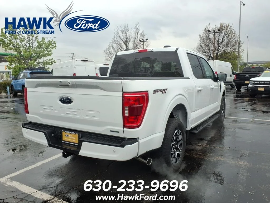 Certified Used 2023 Oxford White Ford XLT image 7