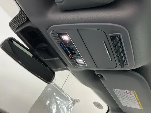 2025 Ford F-350 Super Duty Lariat - Photo 25