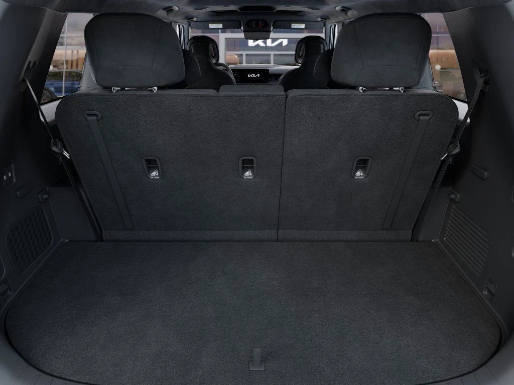 New 2027 Ebony Black Kia X-Pro SX-Prestige image 14