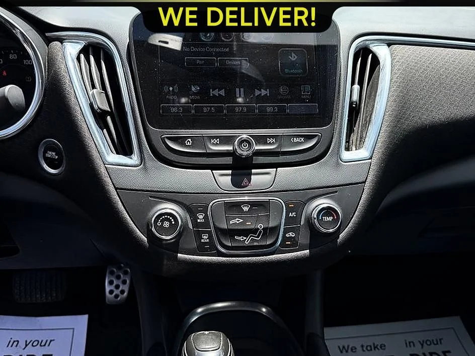 Used 2016 White Chevrolet LT image 13