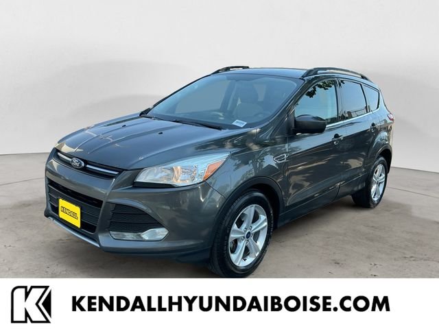 Used 2015  Ford SE image 1
