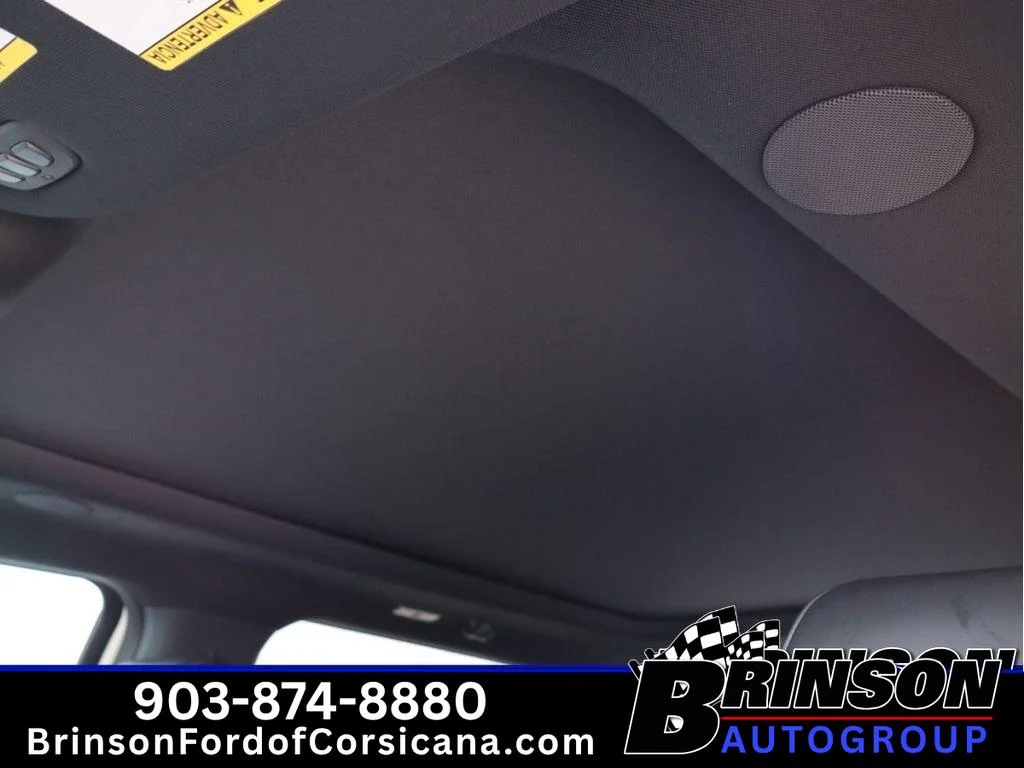 New 2026 Star White Metallic Tri-Coat Ford Platinum image 14