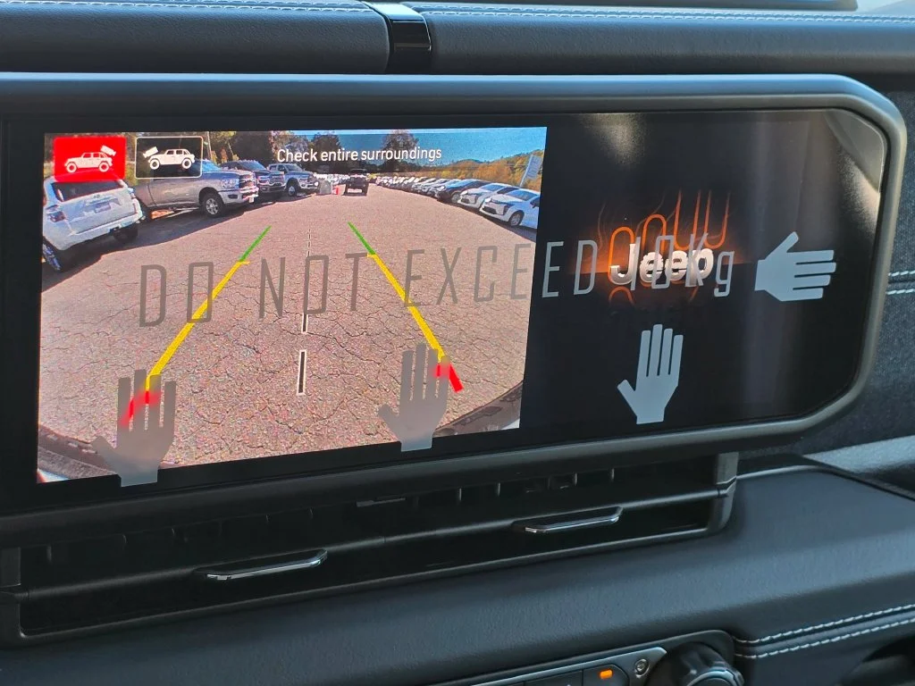 New 2026 White Jeep Rubicon image 9