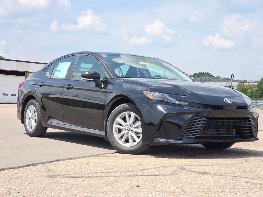 New 2026 Midnight Black Metallic Toyota LE image 2
