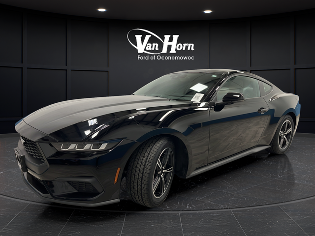 Used 2025 Shadow Black Ford EcoBoost Premium image 3