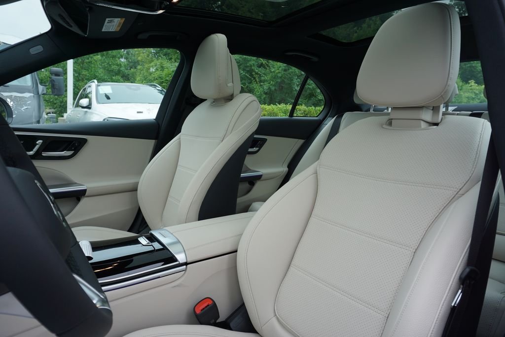 New 2026 Polar White Mercedes-Benz C 300 image 13