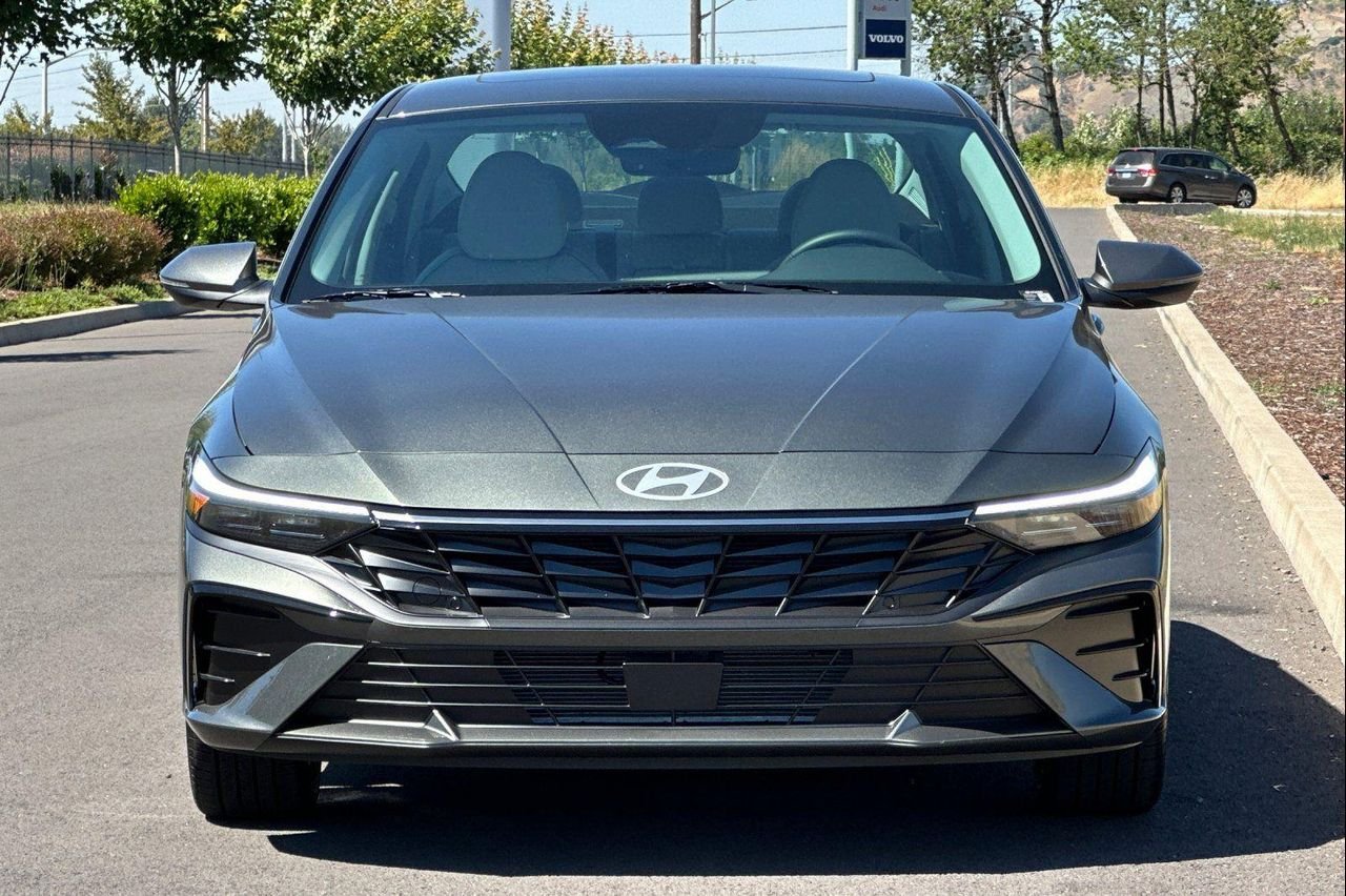 New 2026 Gray Hyundai Limited image 8