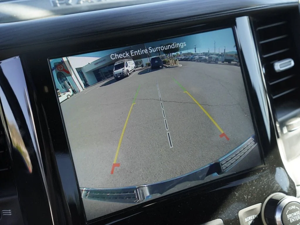Certified Used 2023 Gray Ram Laramie image 15