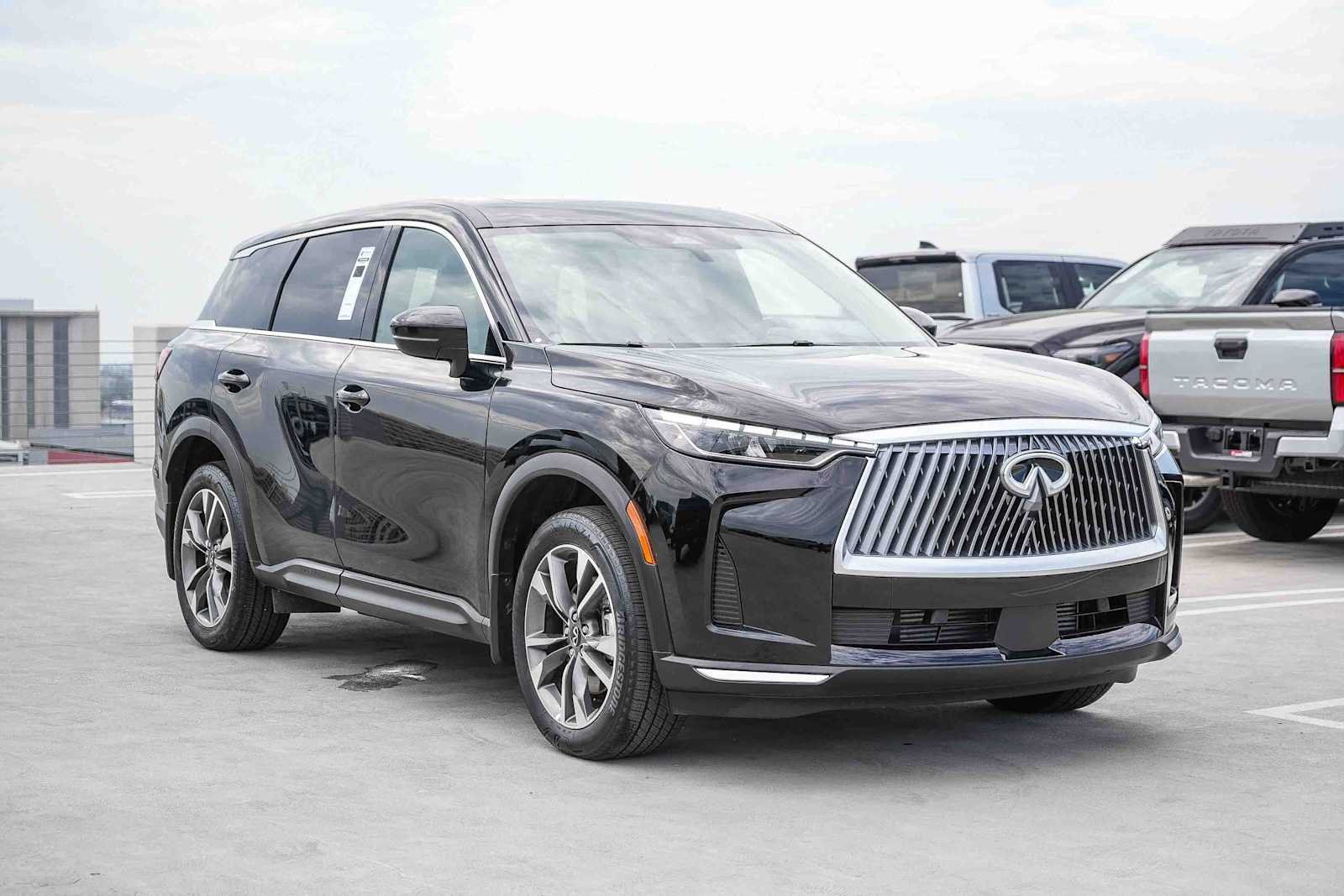 Certified Used 2026 Black Obsidian INFINITI PURE image 3