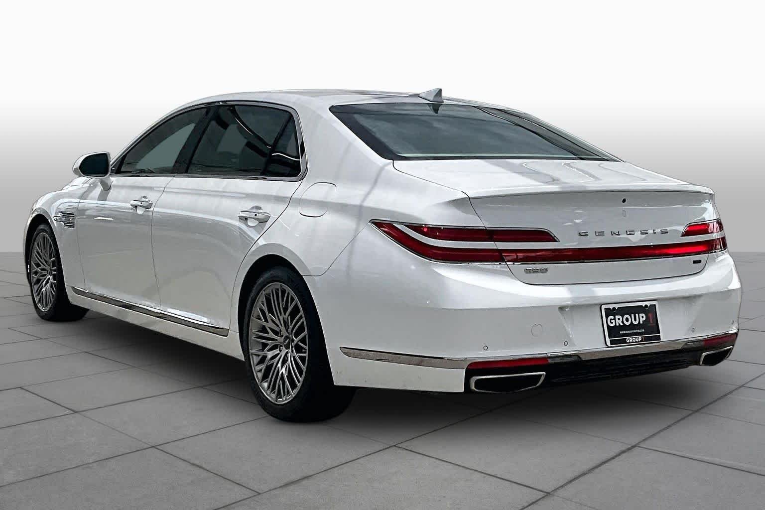 Used 2021 Uyuni White Genesis 5.0L Ultimate image 12
