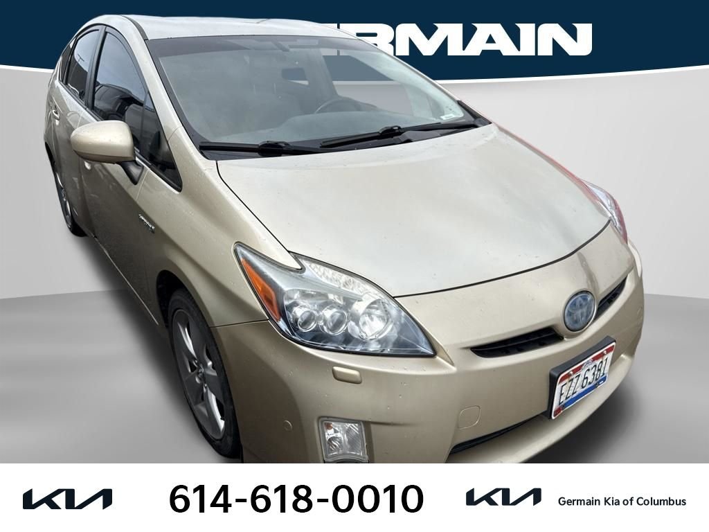 Used 2010  Toyota V image 6