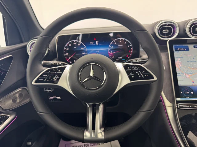 New 2027 Black Mercedes-Benz GLC 300 image 25