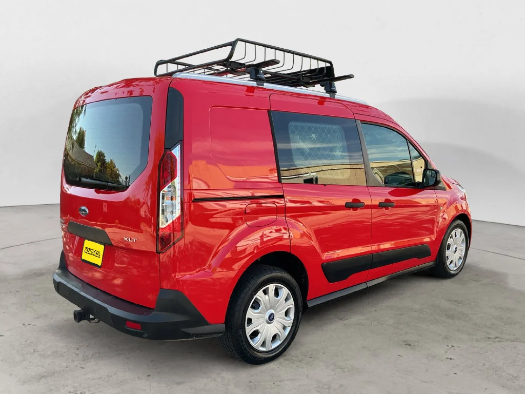 Used 2020 Red Ford XLT image 8