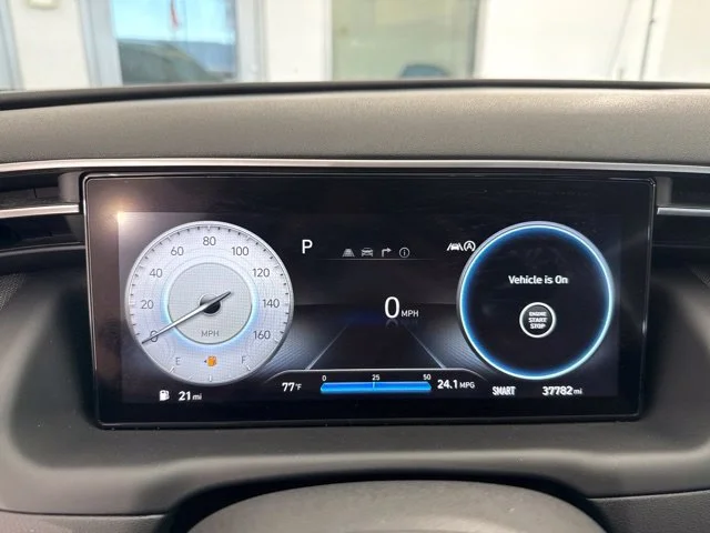 Used 2022 Silver Hyundai Limited image 24
