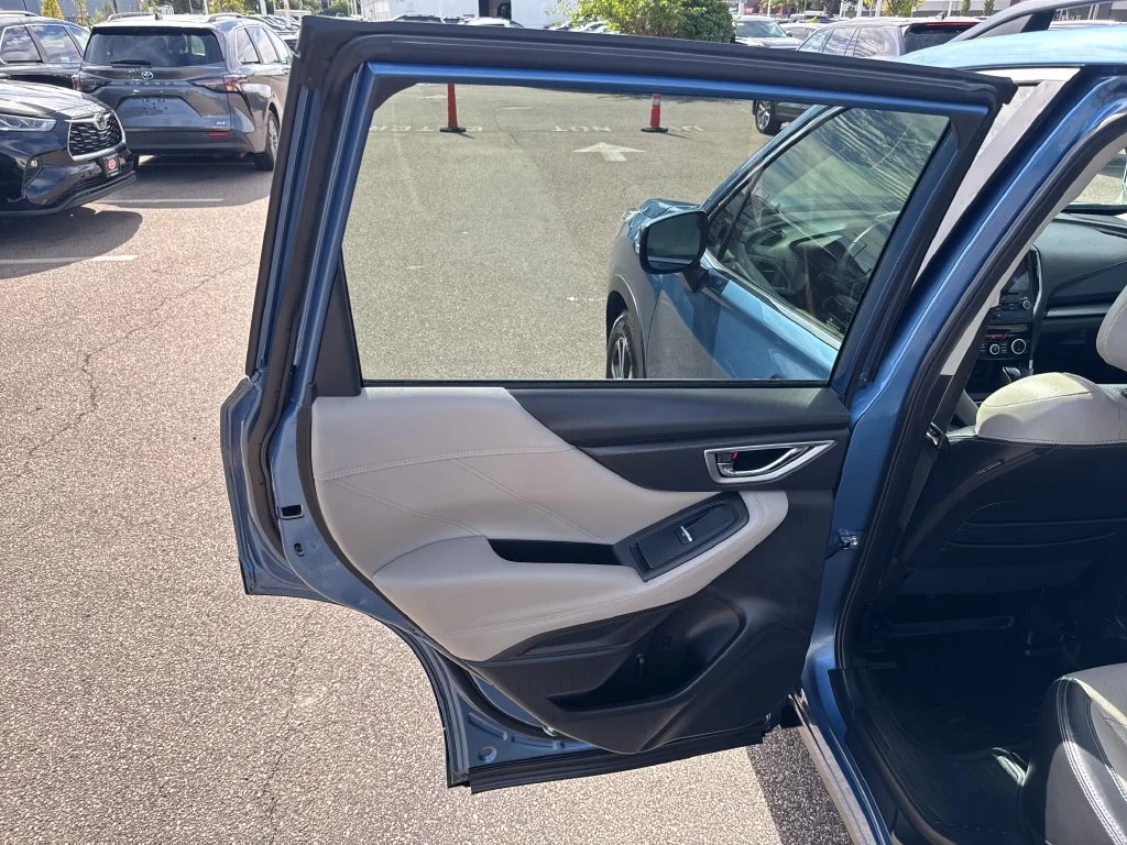 Used 2019 Blue Subaru Limited image 38