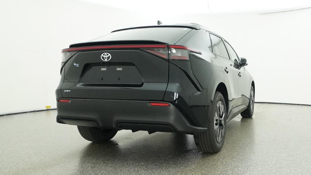 New 2026 Midnight Black Metallic Toyota XLE image 12