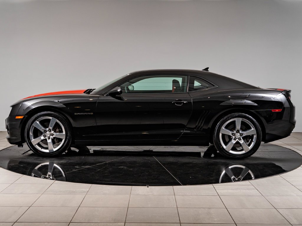 Used 2011 Black Chevrolet SS image 5
