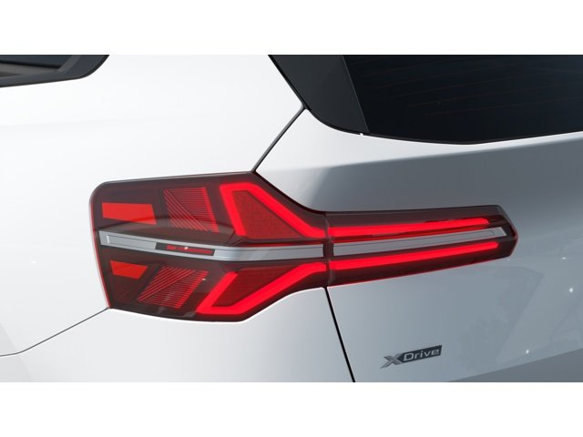 New 2026 Alpine White BMW  image 8