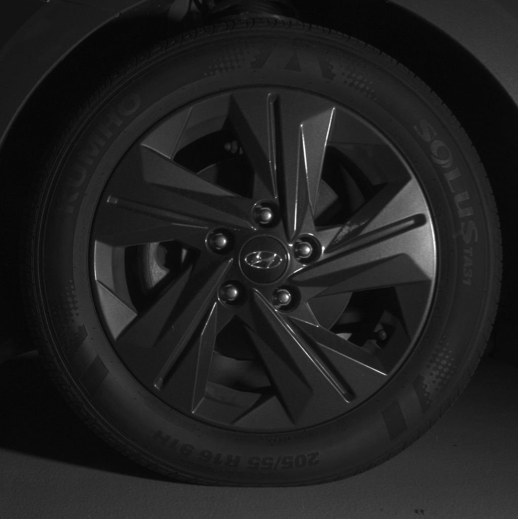 Certified Used 2023 Gray Hyundai SEL image 9