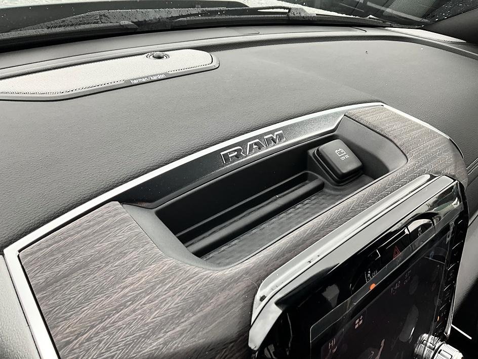 New 2027 Ceramic Gray Clearcoat RAM Laramie image 20