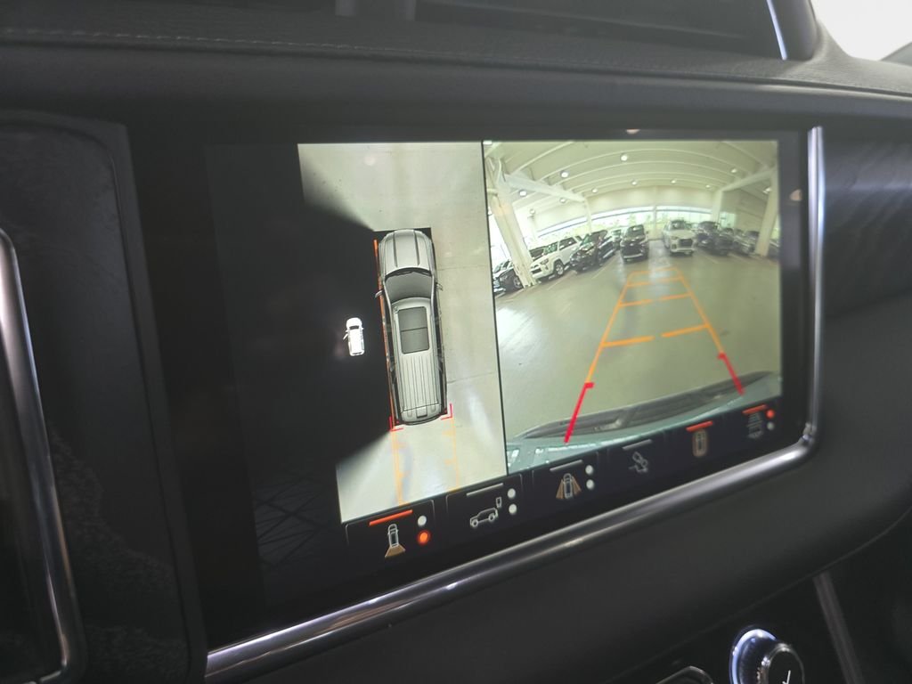 Used 2024 Sterling Metallic GMC Denali image 21