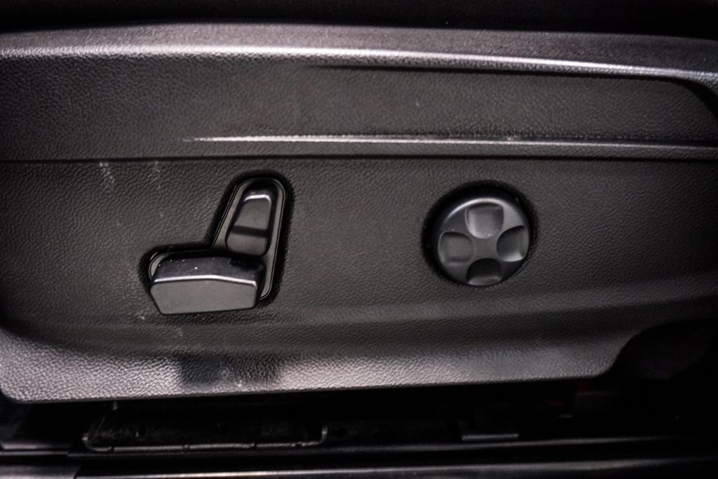 Used 2023 Gray Alfa Romeo Ti image 7
