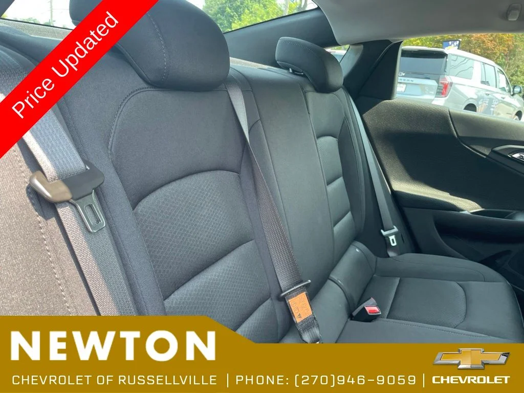 Used 2025 Black Metallic Chevrolet RS image 26