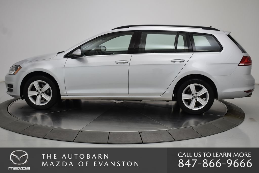 Used 2015 Reflex Silver Metallic Volkswagen S image 17