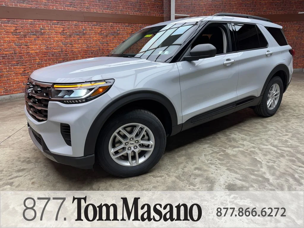 2026 Ford Explorer Active 4WD's photo