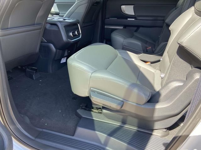 New 2026 Space Silver Metallic Ford Active image 8