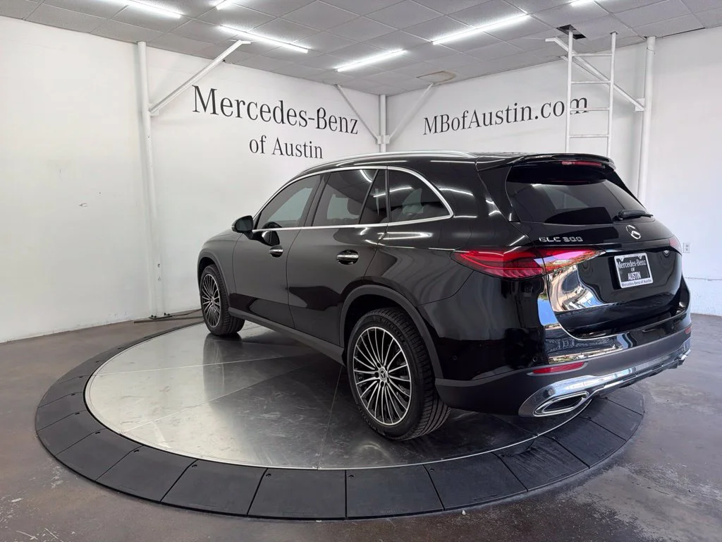 Certified Used 2026 Black Mercedes-Benz GLC 300 image 5