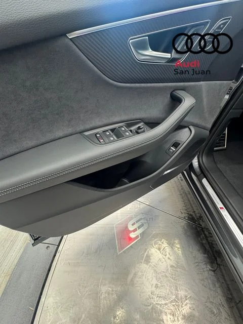 New 2026 Gray Audi 4.0T Prestige image 35