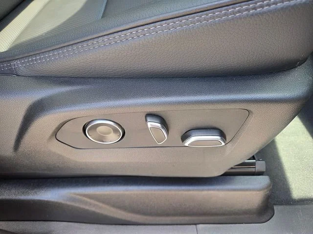 Used 2024 Silver GMC Denali image 17