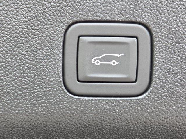 2026 Chevrolet Tahoe Premier - Photo 9