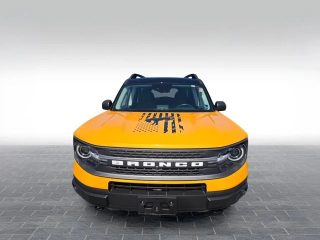 Used 2022 Orange Ford Badlands image 2