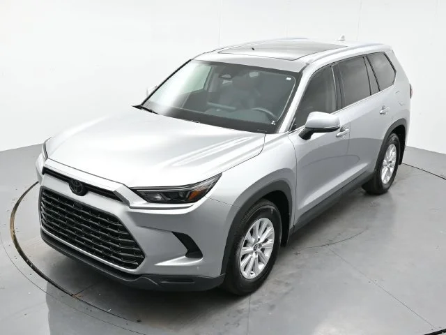 Used 2024 Celestial Silver Toyota XLE image 36