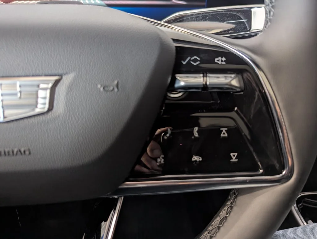 Certified Used 2025 White Cadillac Luxury image 40