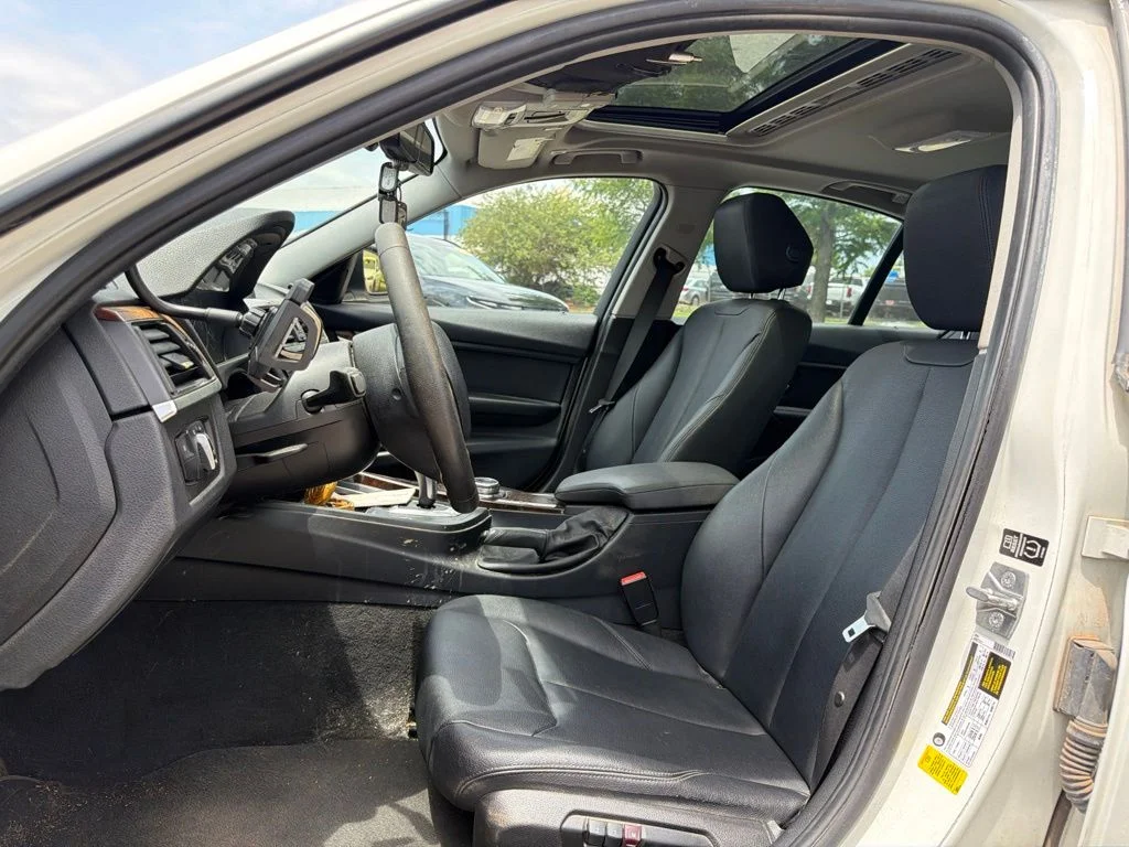 Used 2014 White BMW 328i image 13