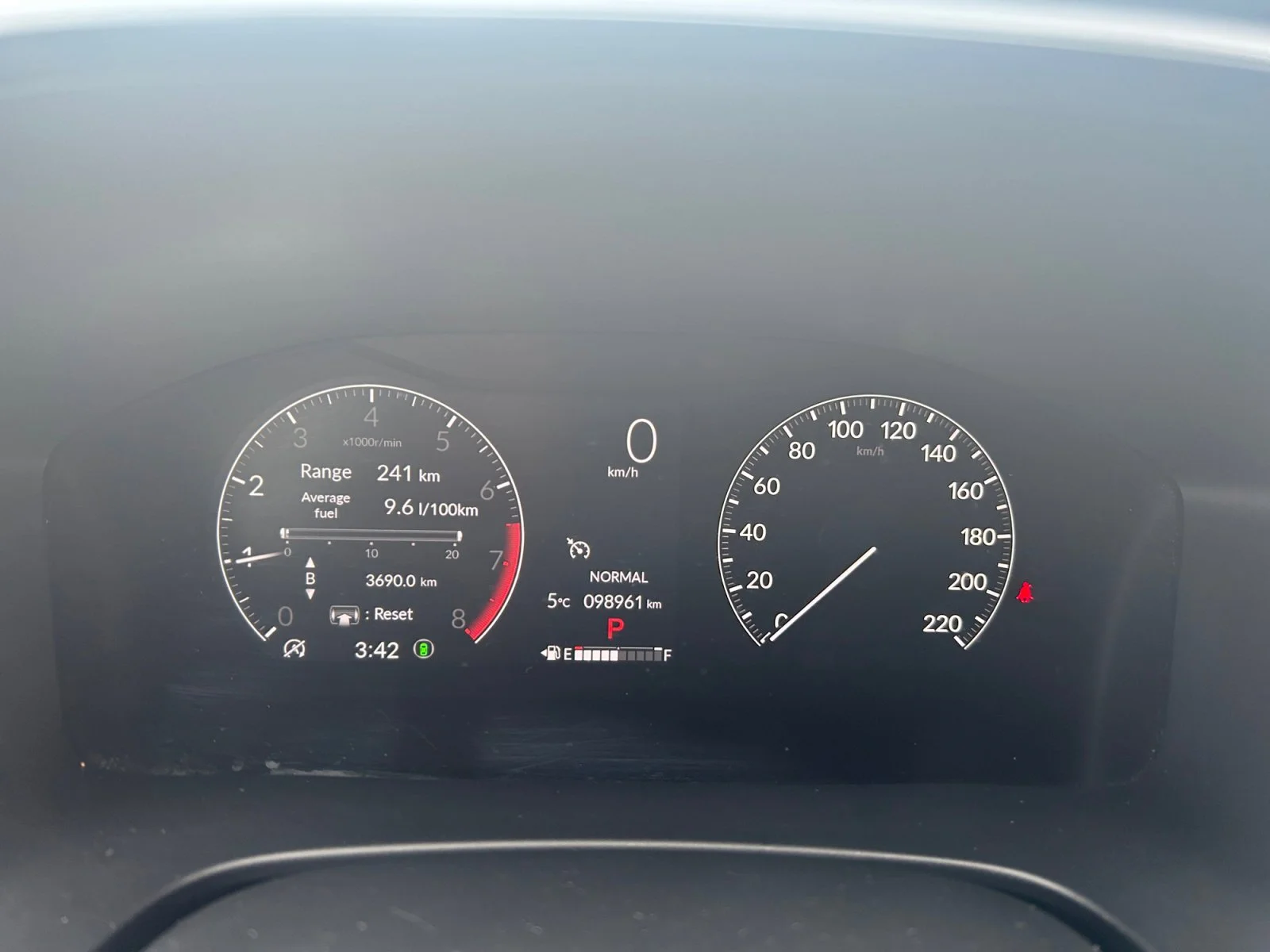 Used 2023 GRAY Honda LX-B AWD image 16
