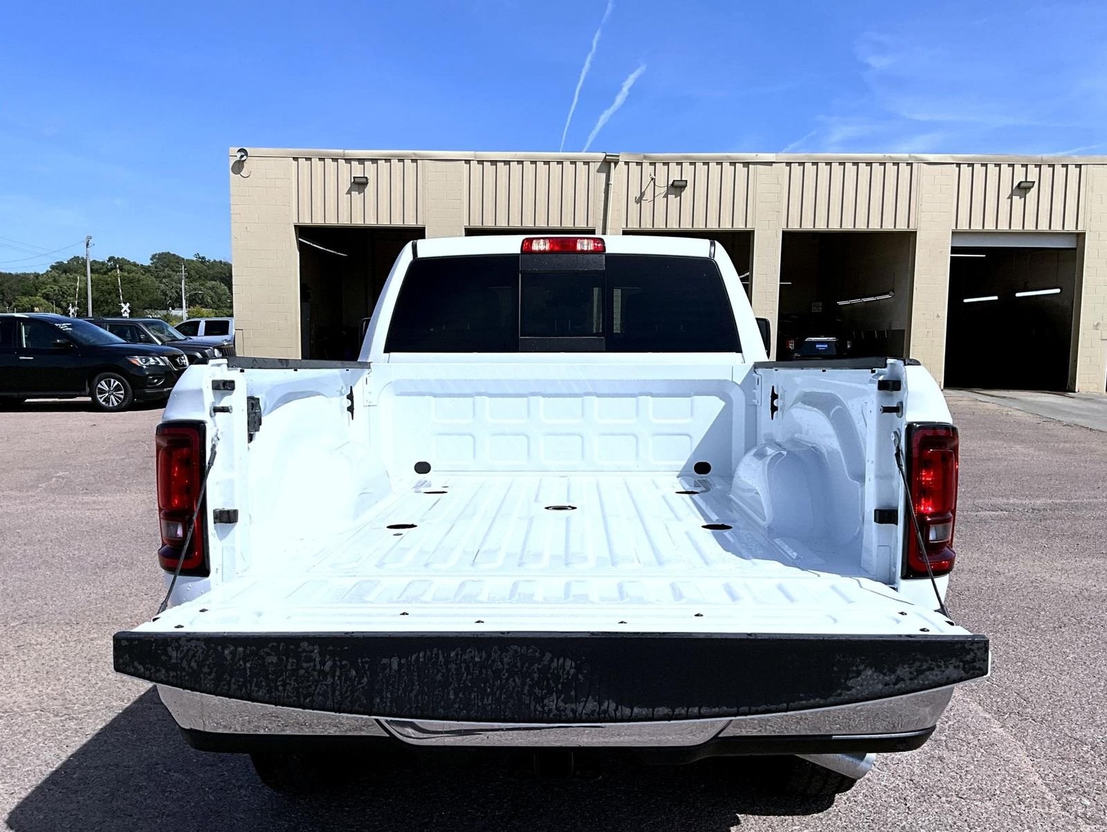 2026 RAM 2500 Tradesman - Photo 9