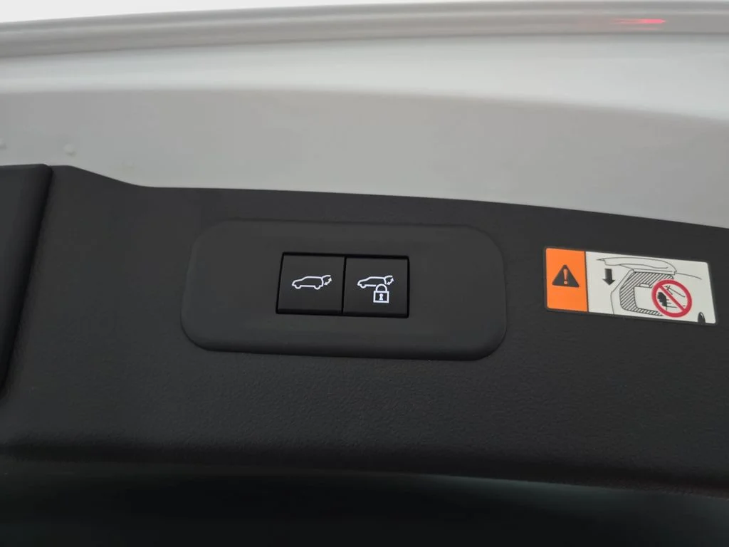 New 2026 Ultra White Lexus PREMIUM image 13