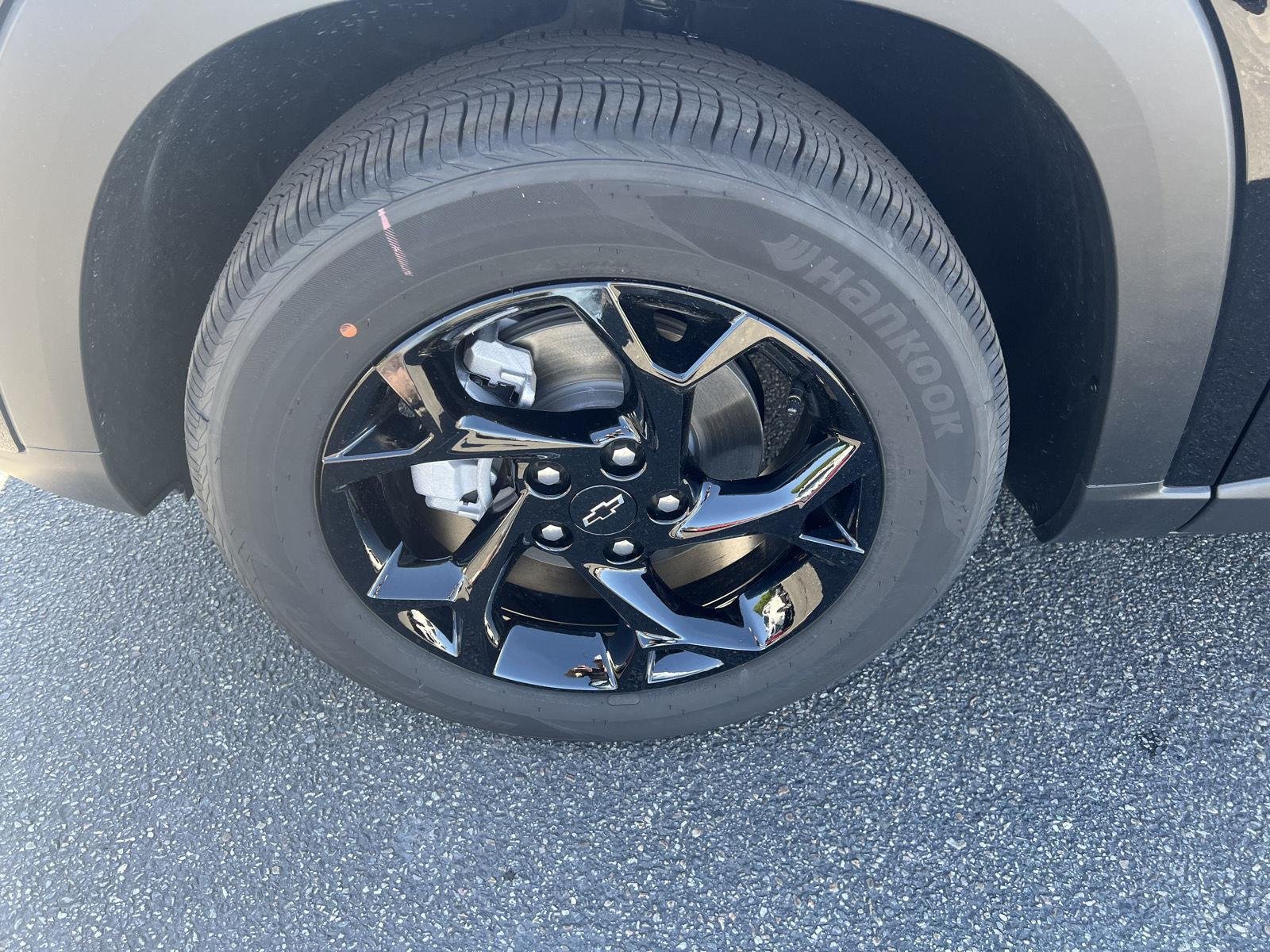 2026 Chevrolet Trax LT - Photo 10