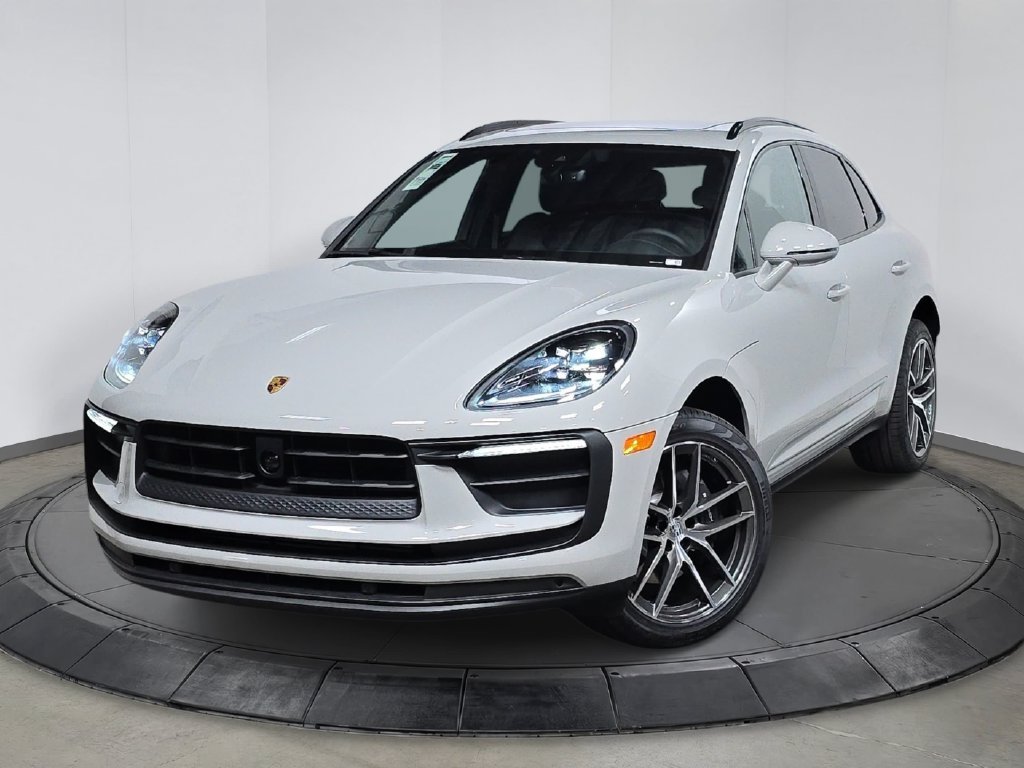 2026 Porsche Macan