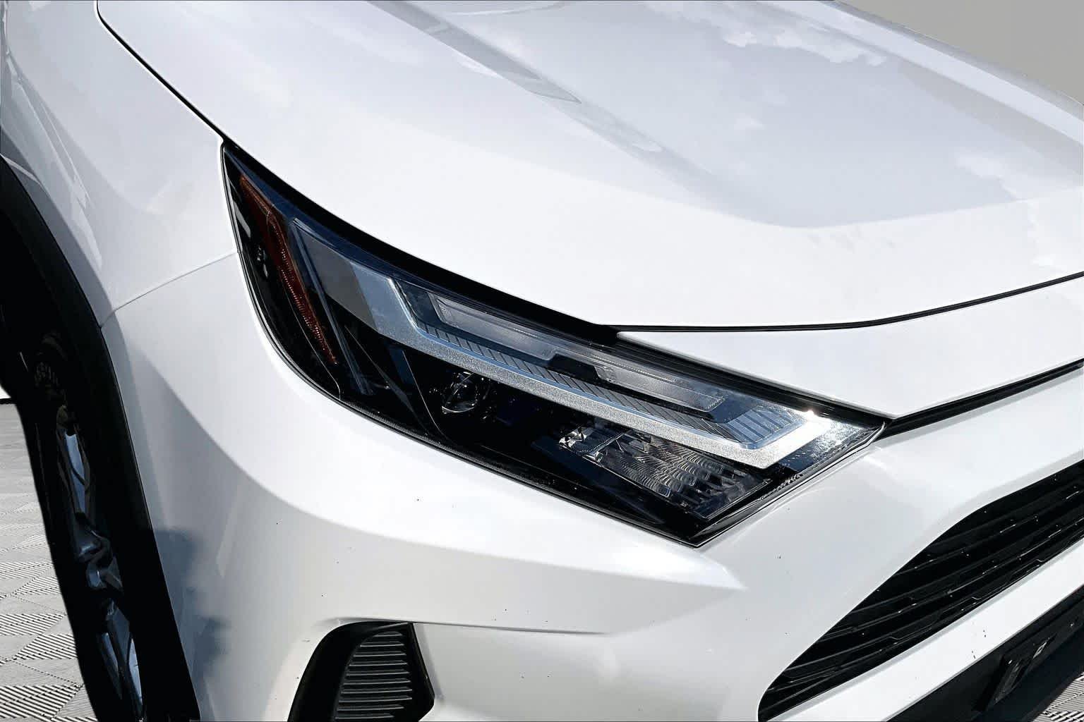 Certified Used 2025 Ice Cap Toyota XLE image 28