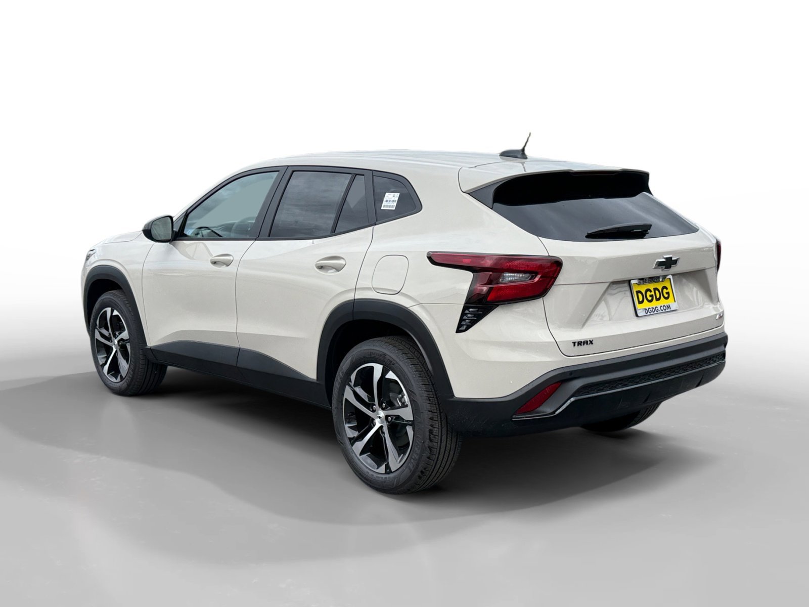 New 2026 White Sands Chevrolet 1RS image 3