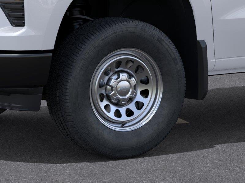 New 2026 Summit White Chevrolet WT image 9